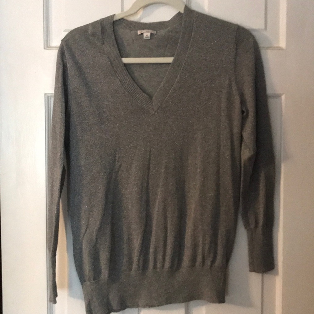 Silver Gap Sweater - size xs